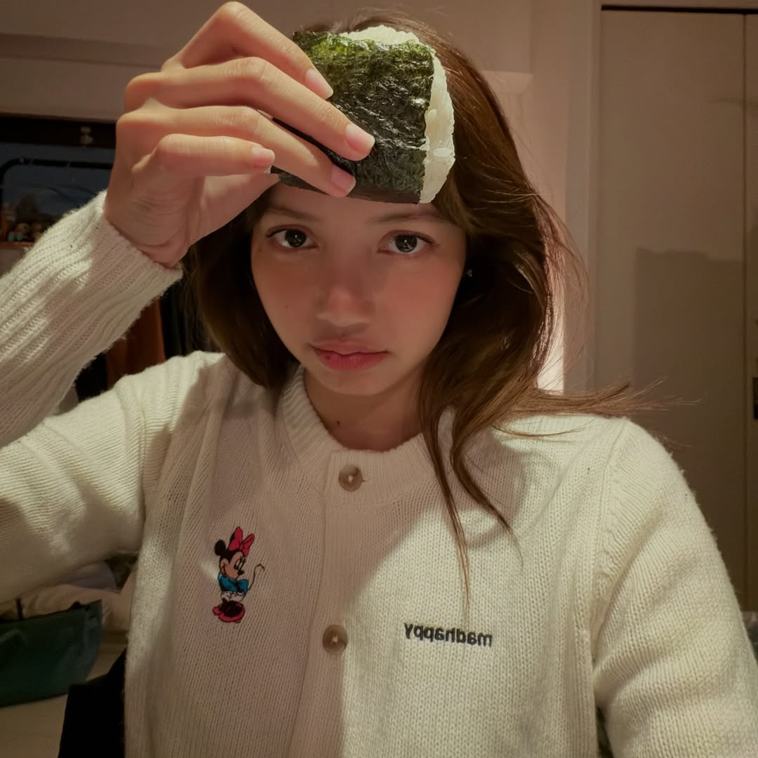 Potret di balik layar Lisa (BLACKPINK)