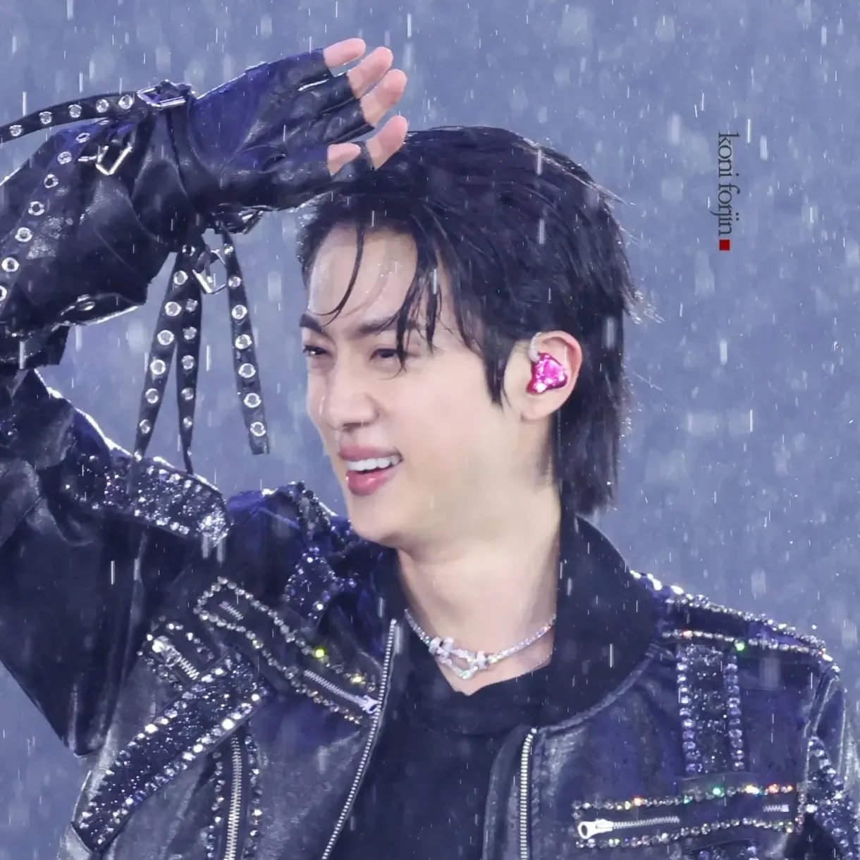 Foto terbaru Jin (BTS)