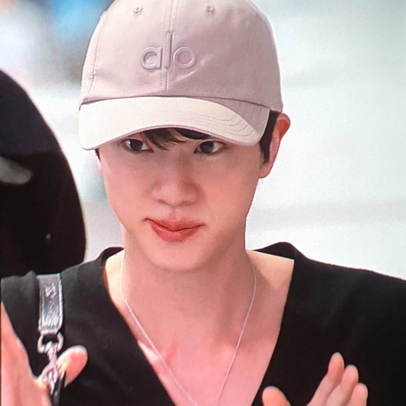 Potret di balik layar Jin (BTS)