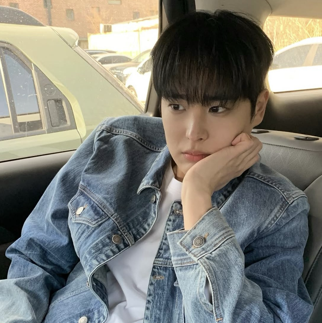 Recent activity shot of Choi Byungchan