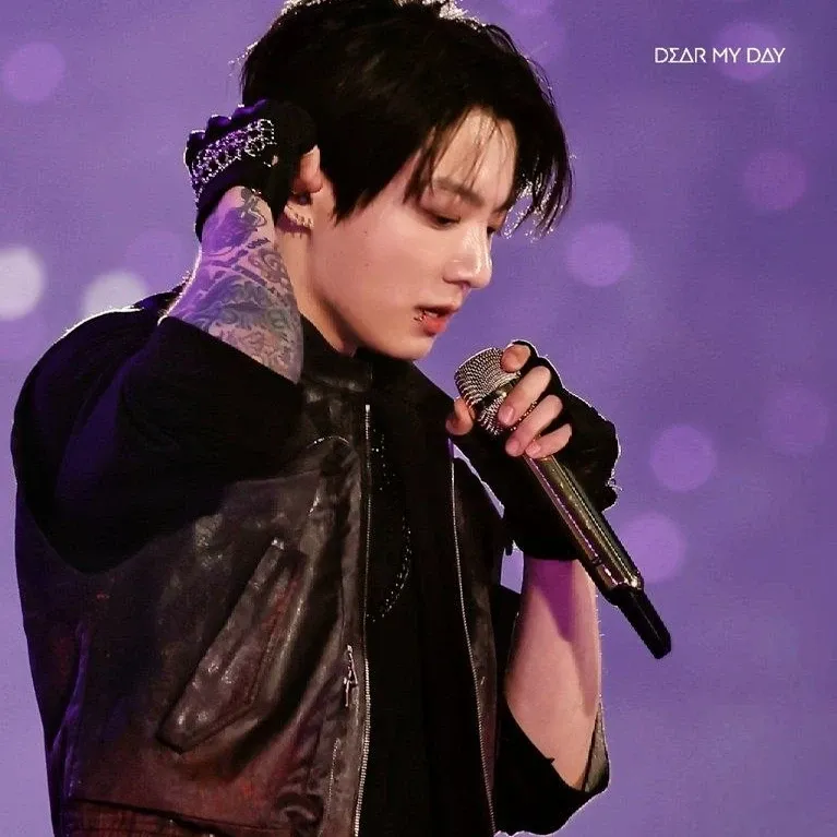Momen yang diabadikan oleh penggemar Jungkook (BTS)