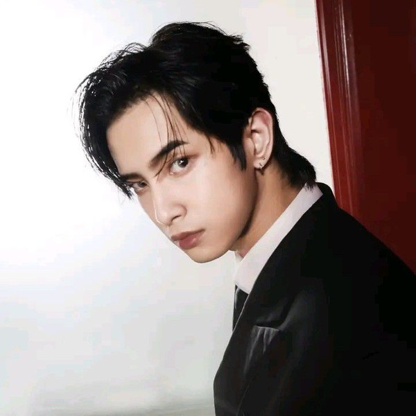 Popular profile image of Kyler (HORI7ON) selected by votes