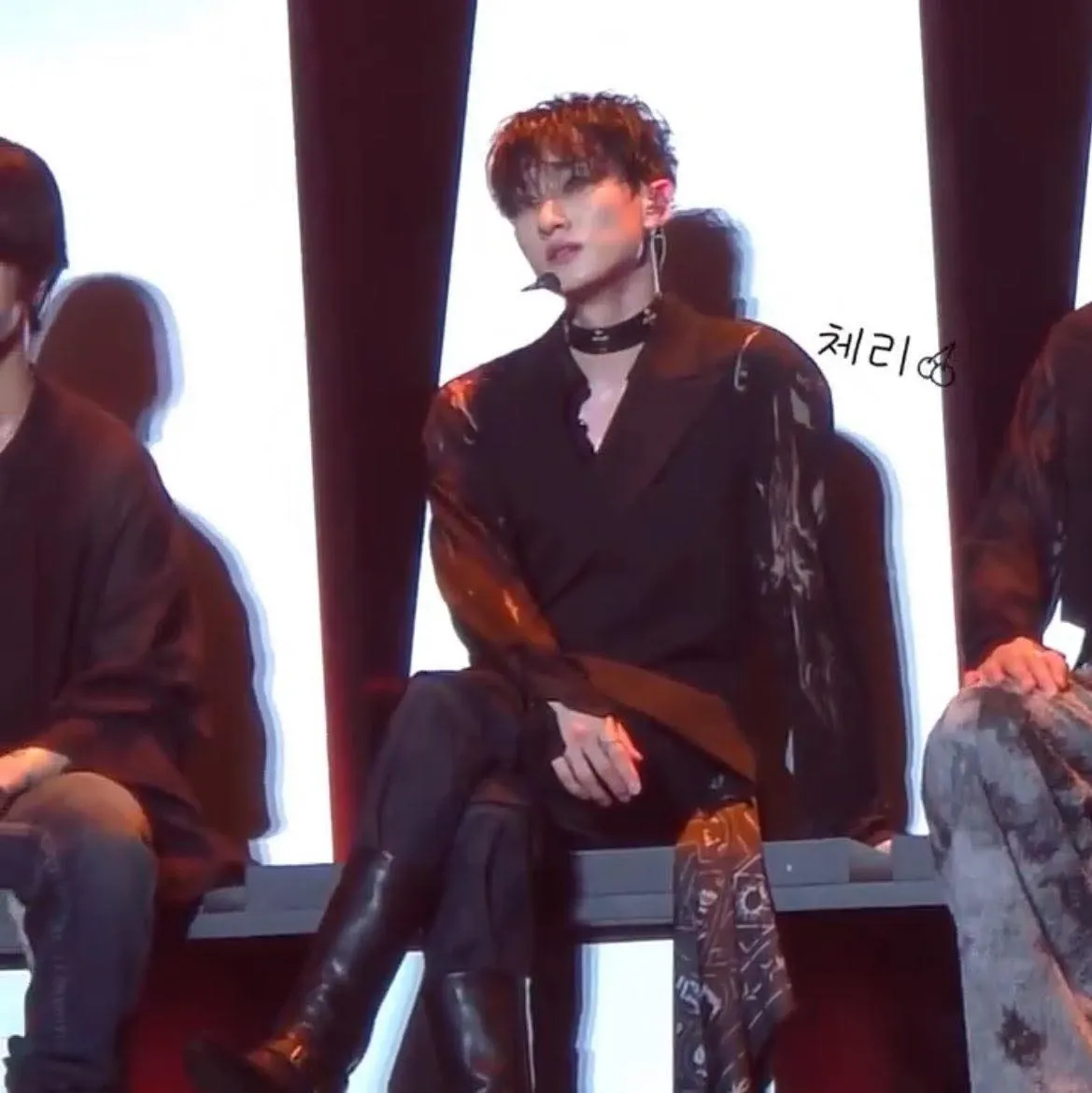 Behind-the-scenes cut of Eunhyuk (Super Junior)