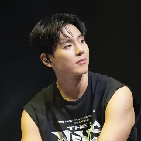 Shownu (MONSTA X)的幕後花絮