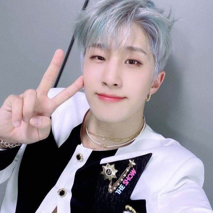 Behind-the-scenes cut of Jinjin (ASTRO)