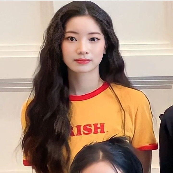 Potret di balik layar Dahyun (TWICE)