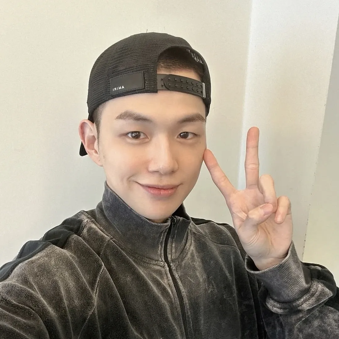 강다니엘의 비하인드 컷