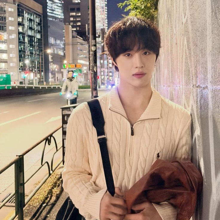 Recent activity shot of Hyunsuk (CIX)