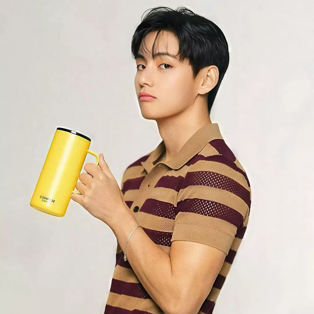 V (BTS)の最近の活動写真