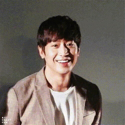 Behind-the-scenes cut of Eric (SHINHWA)