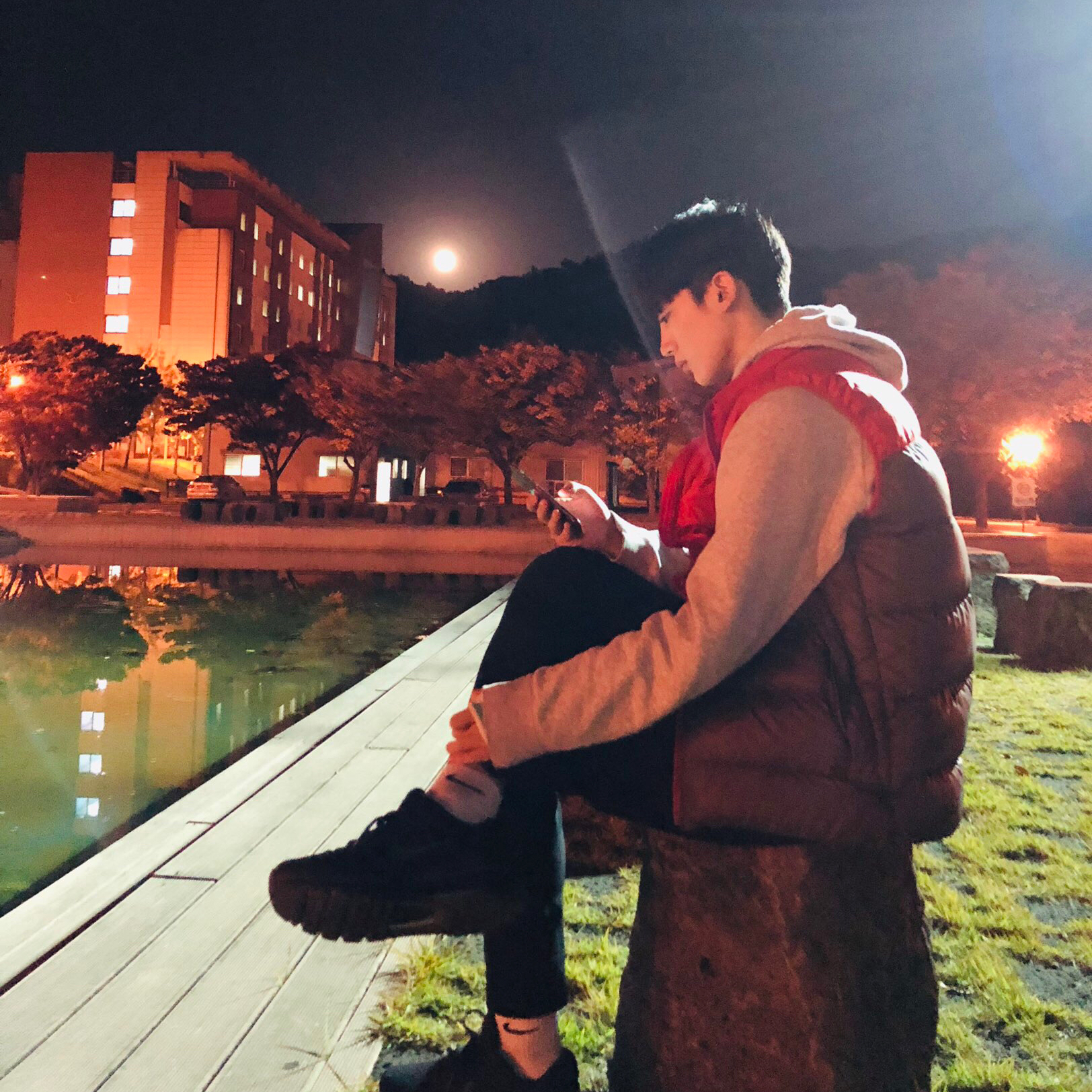 A moment captured by Kim Yohan (WEi)'s fan