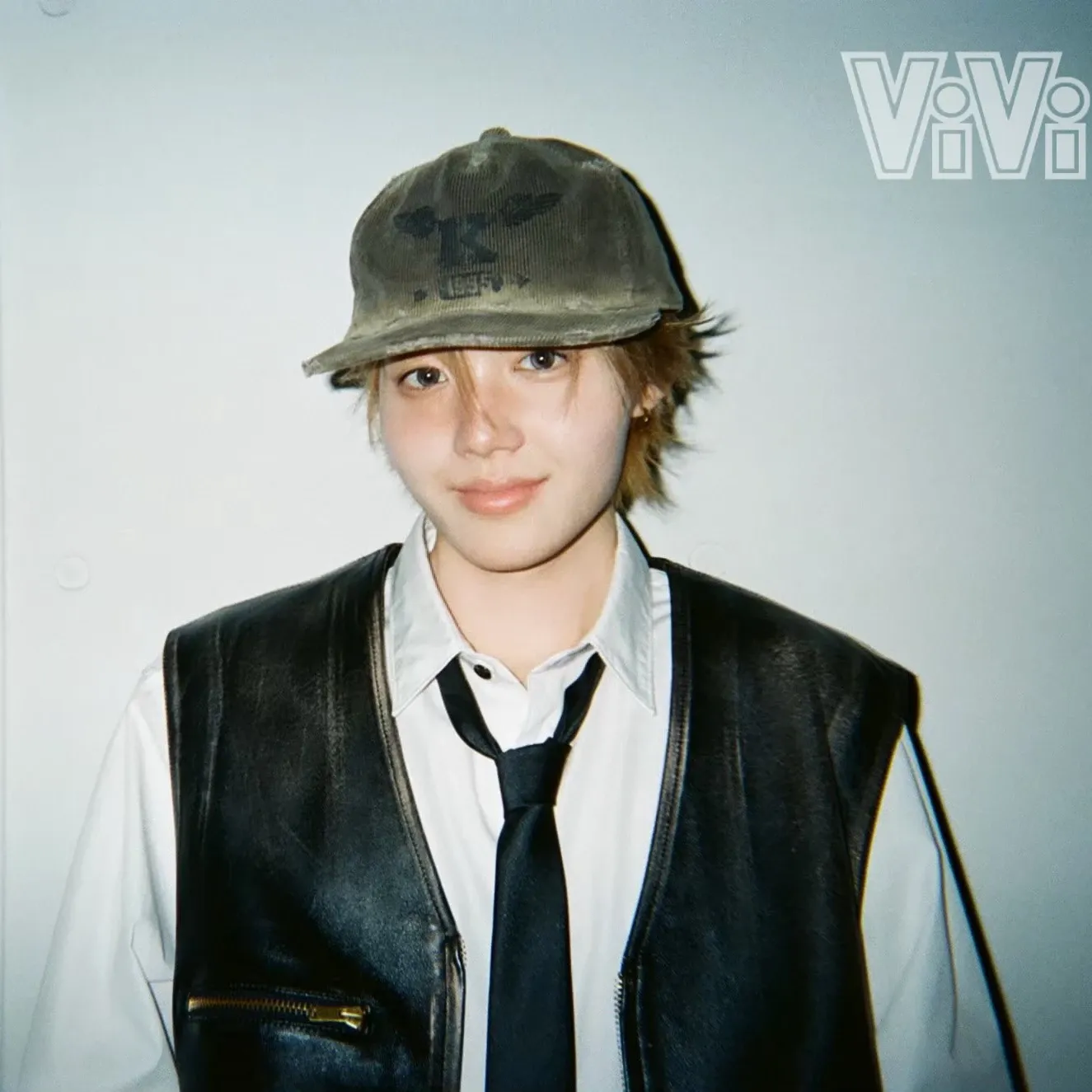 도영 (TREASURE)의 비하인드 컷