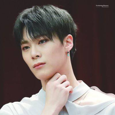 Latest photo of Moonbin (ASTRO)
