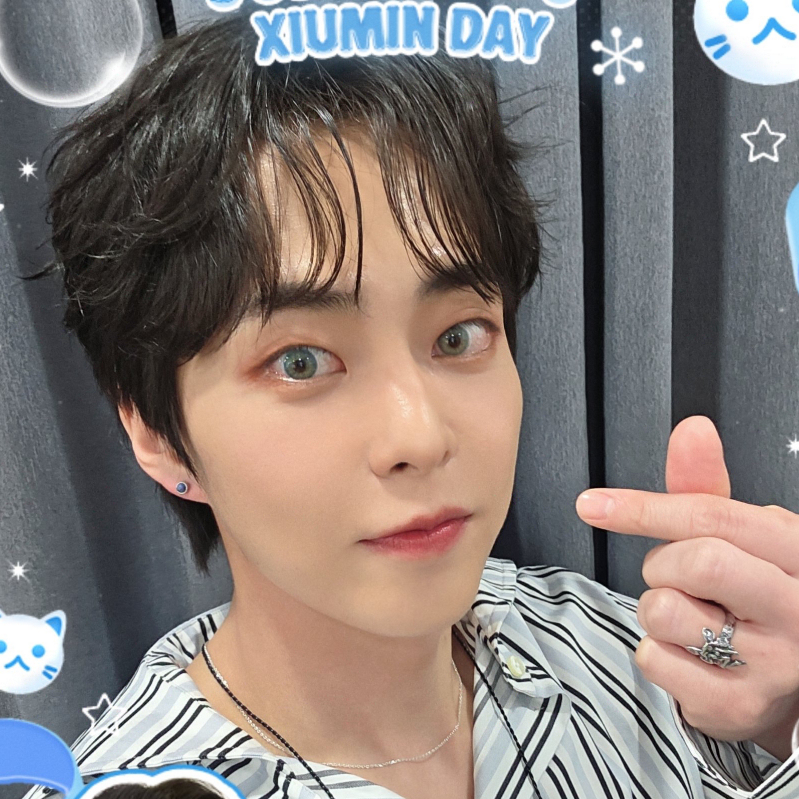 A moment captured by Xiumin (EXO)'s fan