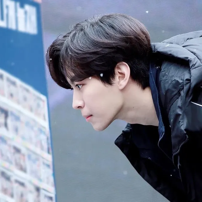 A moment captured by VIXX's fan