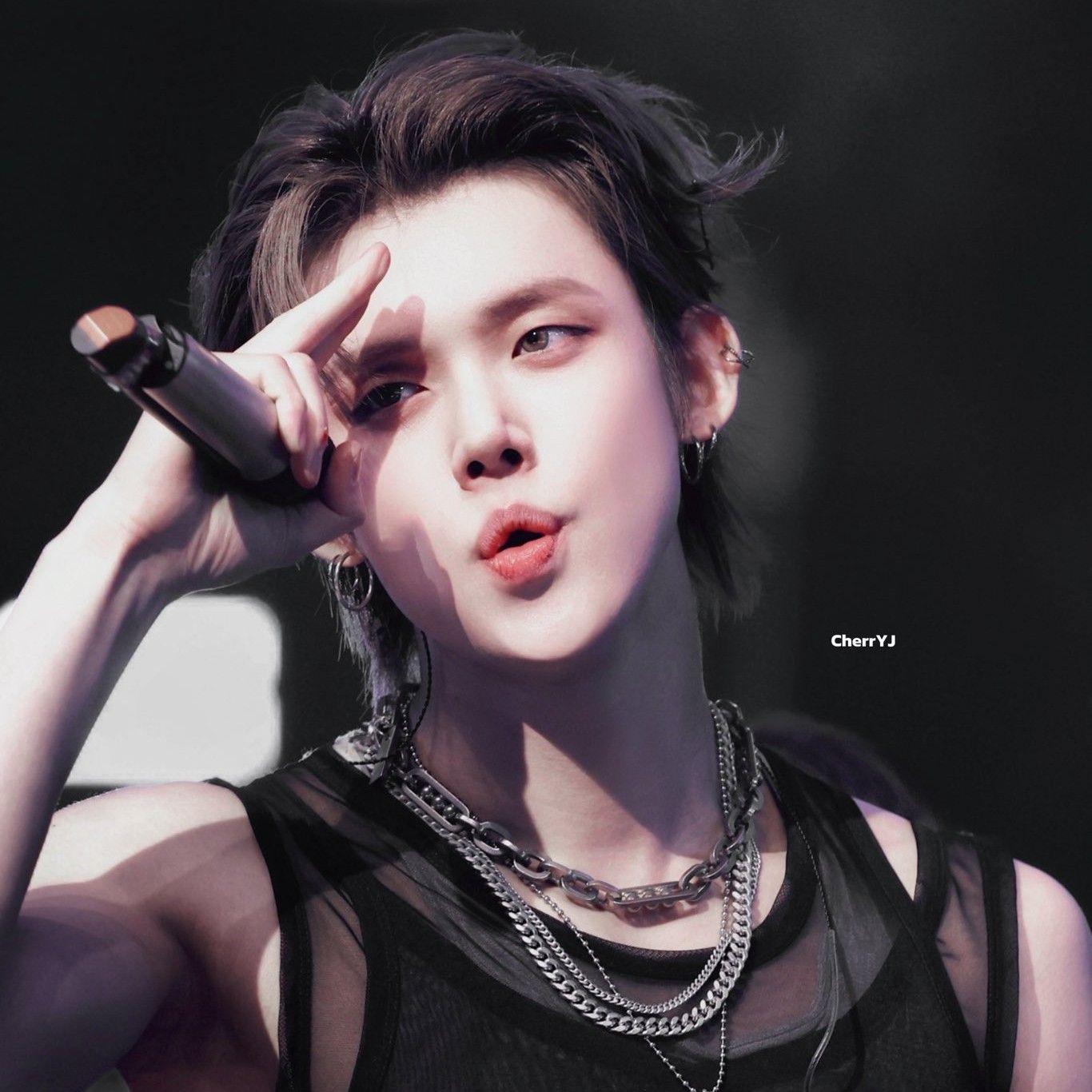 A moment captured by Yeonjun (TOMORROW X TOGETHER)'s fan