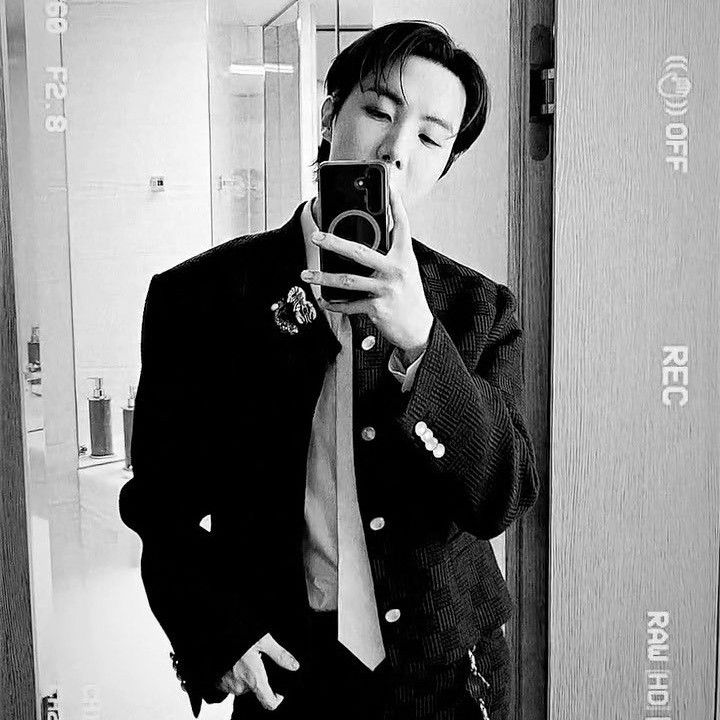 Latest photo of j-hope (BTS)