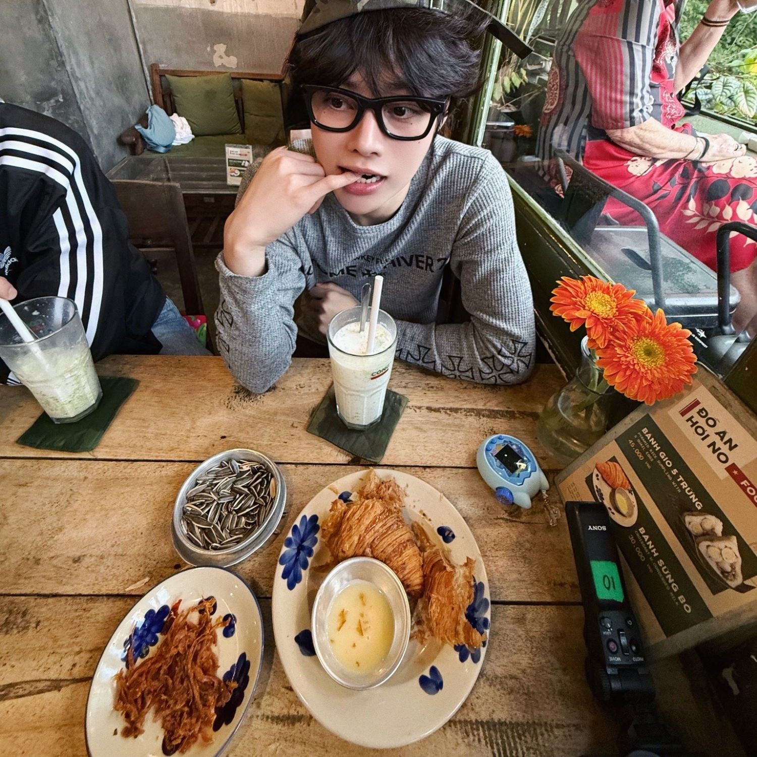 A moment captured by Hanbin (TEMPEST)'s fan