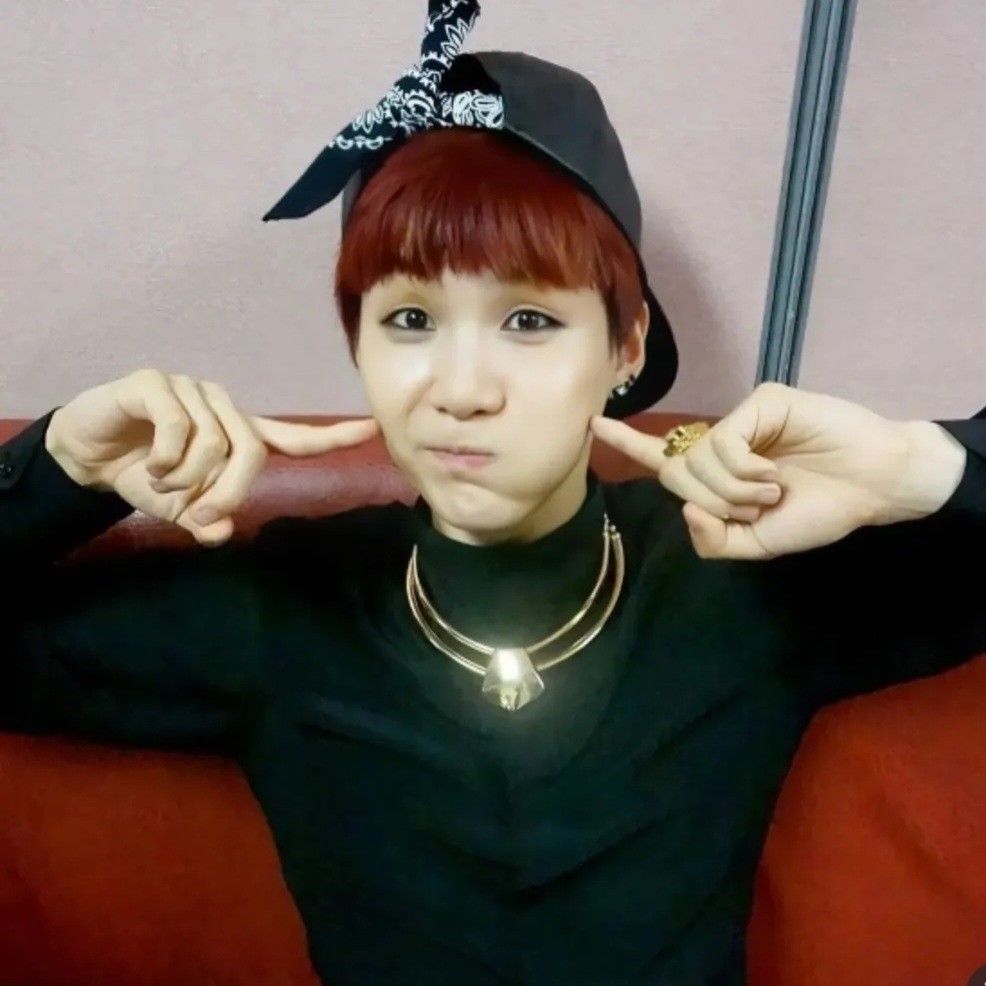 슈가 (방탄소년단)의 최신 사진