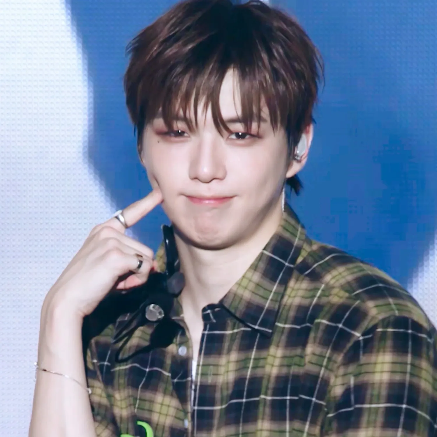 A moment captured by Kang Daniel's fan