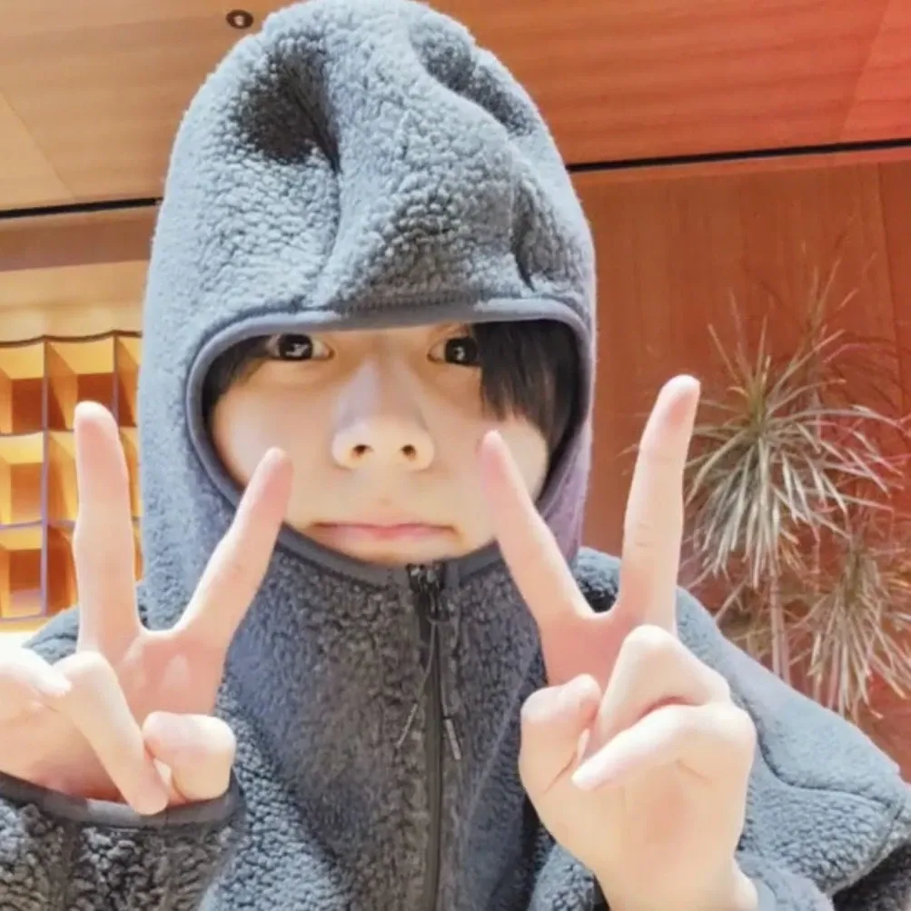 Behind-the-scenes cut of Jungwon (ENHYPEN)