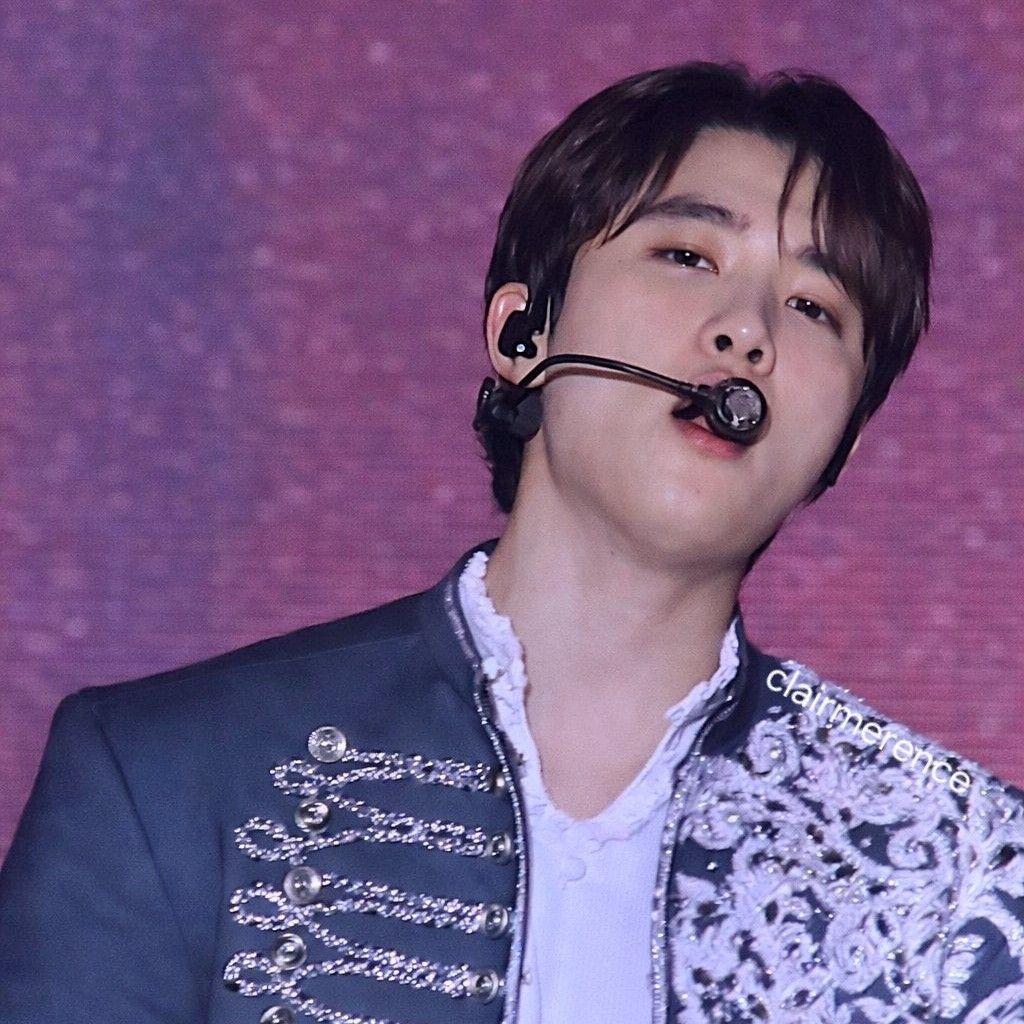 A moment captured by D.O. (EXO)'s fan