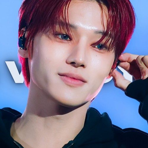 우영 (에이티즈)의 최신 사진