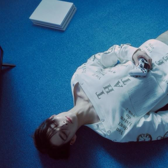 NI-KI (ENHYPEN)的幕後花絮