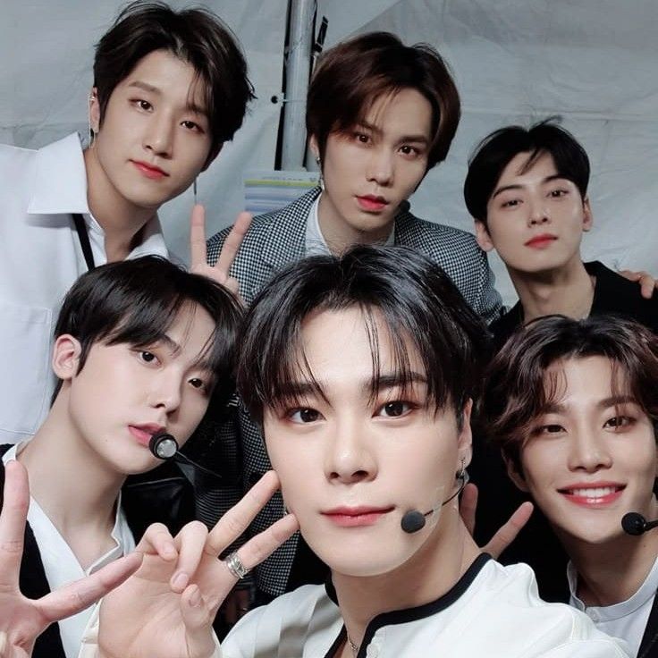 Momen yang diabadikan oleh penggemar ASTRO