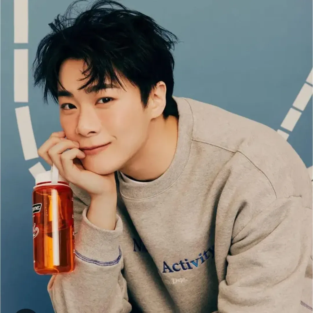 Recent activity shot of Moonbin (ASTRO)