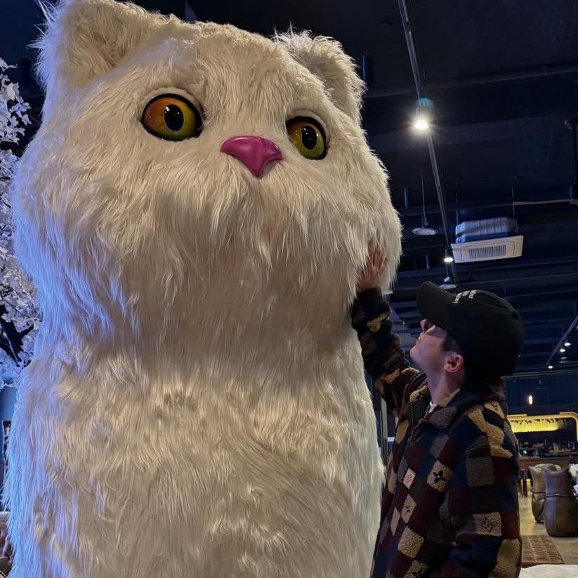 Behind-the-scenes cut of Jinjin (ASTRO)