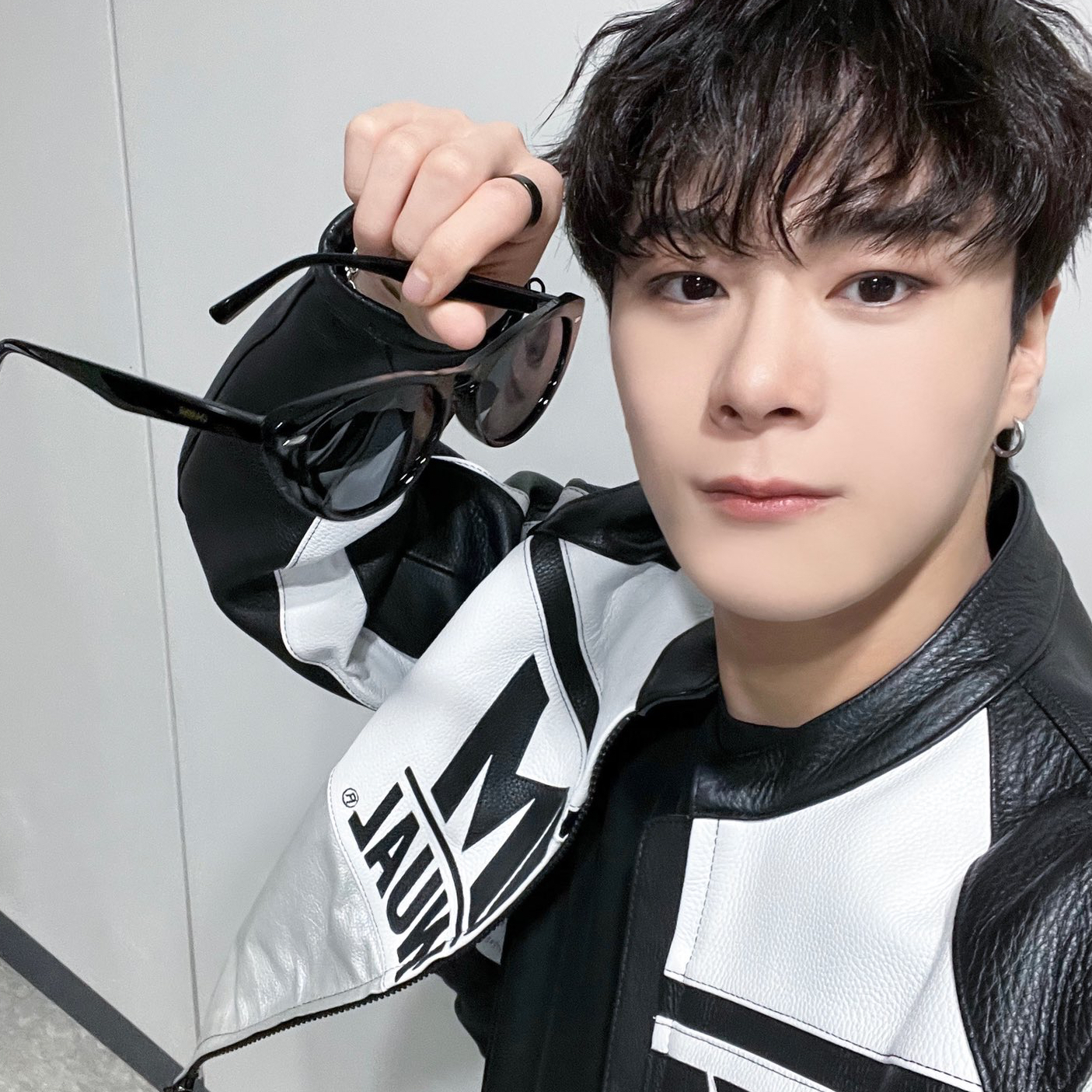 Latest photo of Moonbin (ASTRO)
