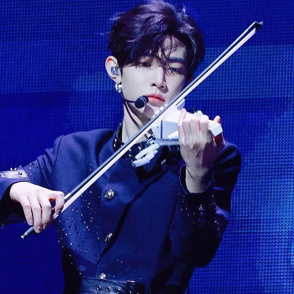 Behind-the-scenes cut of Zhang Hao