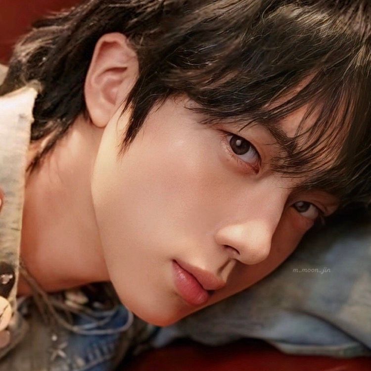 ジン (BTS)の最新写真