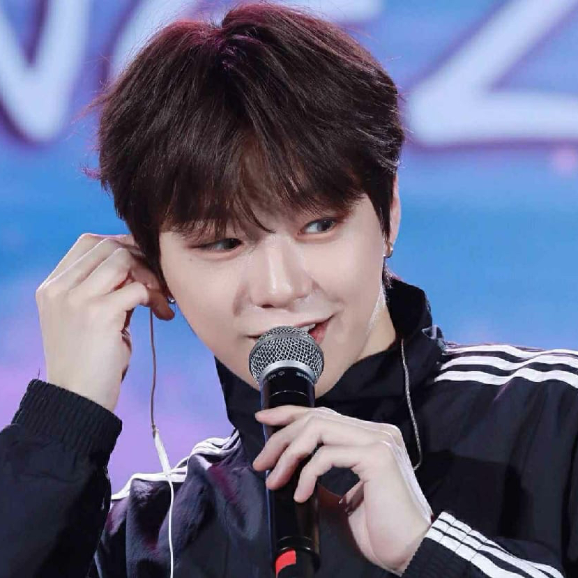 Foto aktivitas terbaru Kang Daniel