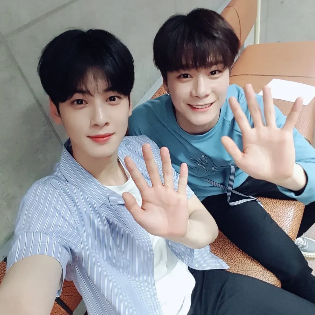 Recent activity shot of Eunwoo (ASTRO)