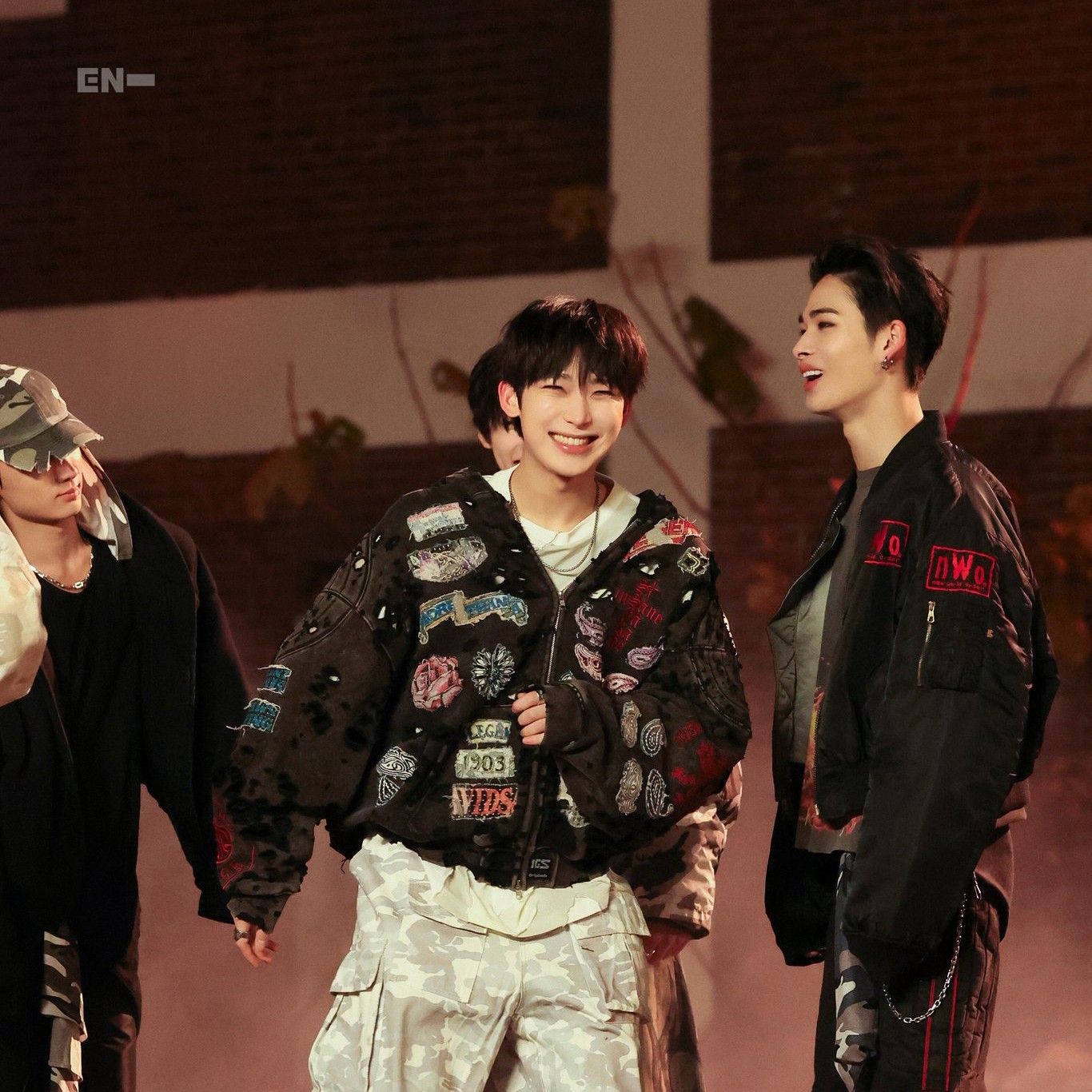 Foto terbaru ENHYPEN