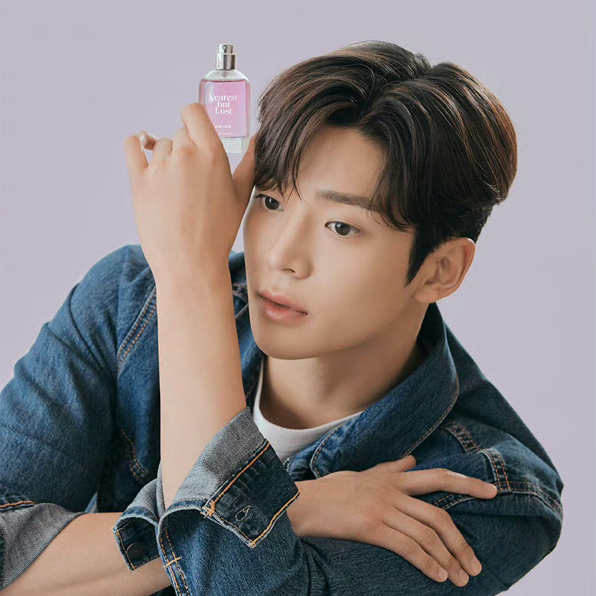 로운의 비하인드 컷