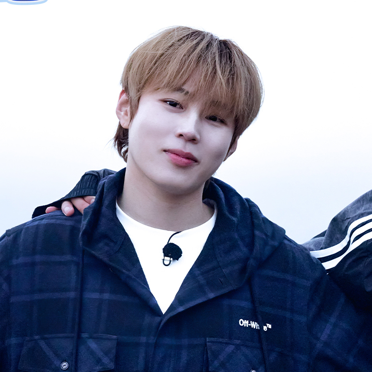 Behind-the-scenes cut of Ha Sungwoon