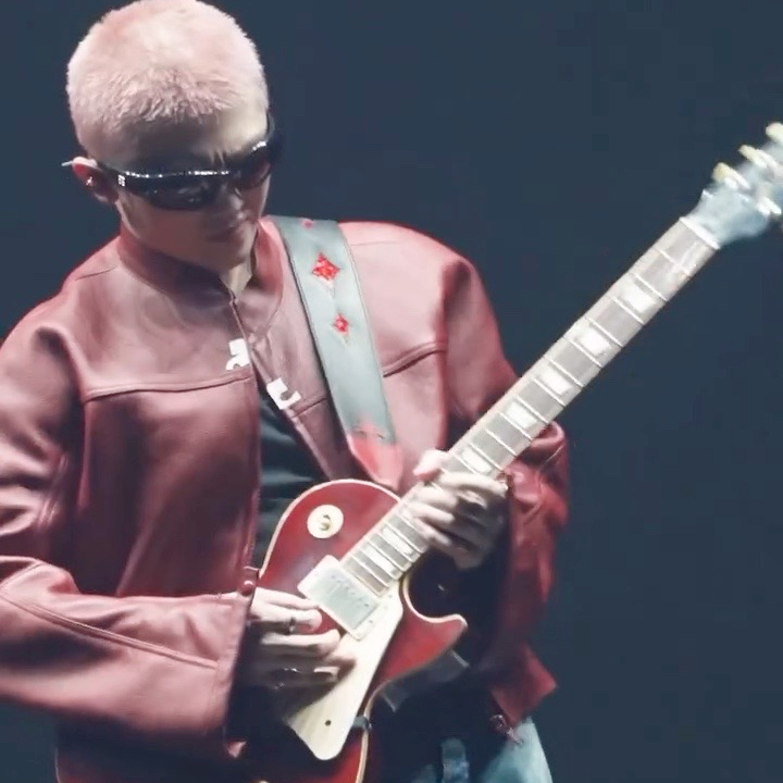 Woozi (SEVENTEEN)的幕後花絮