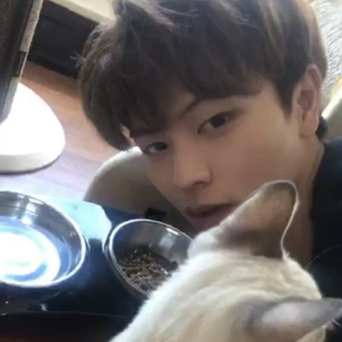 A moment captured by Yook Sungjae (BTOB)'s fan