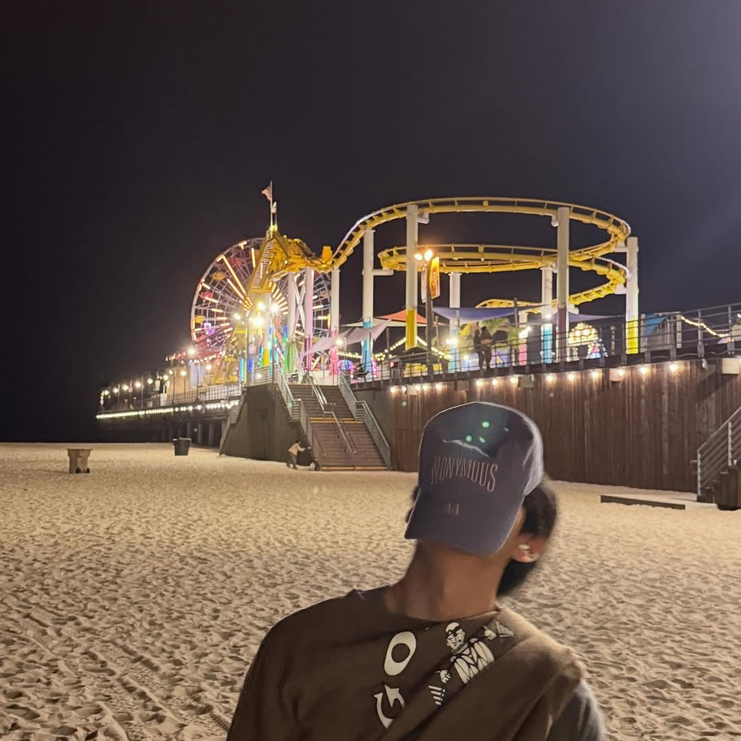 Momen yang diabadikan oleh penggemar V (BTS)