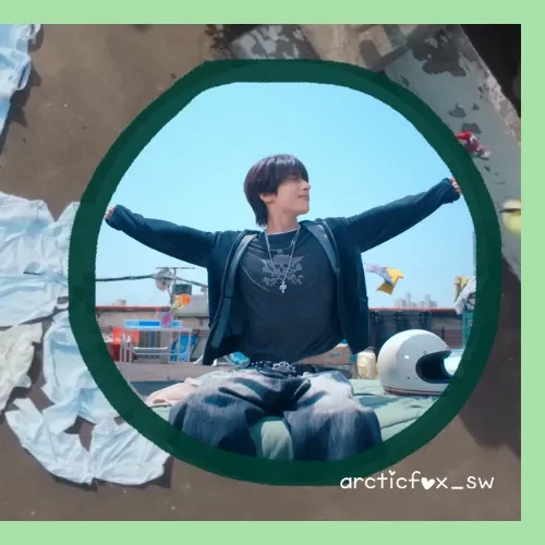 Recent activity shot of Han Seungwoo