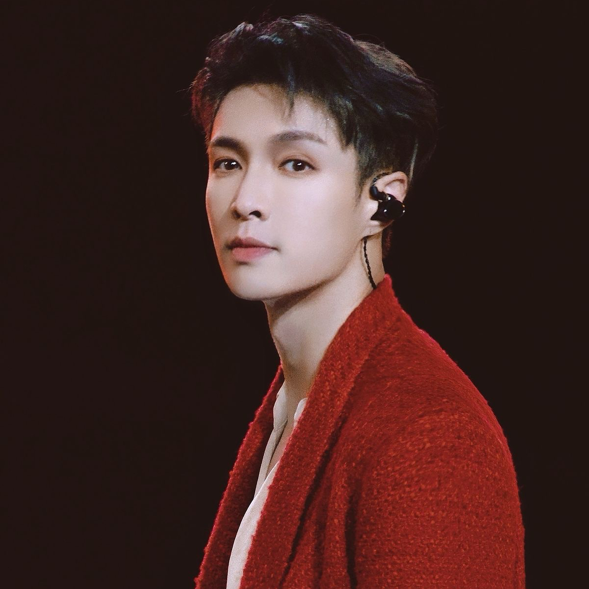 A moment captured by Lay (EXO)'s fan