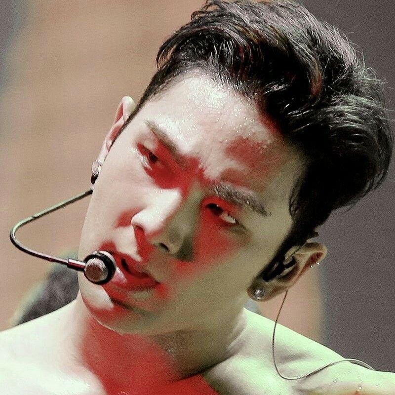 Latest photo of Baekho