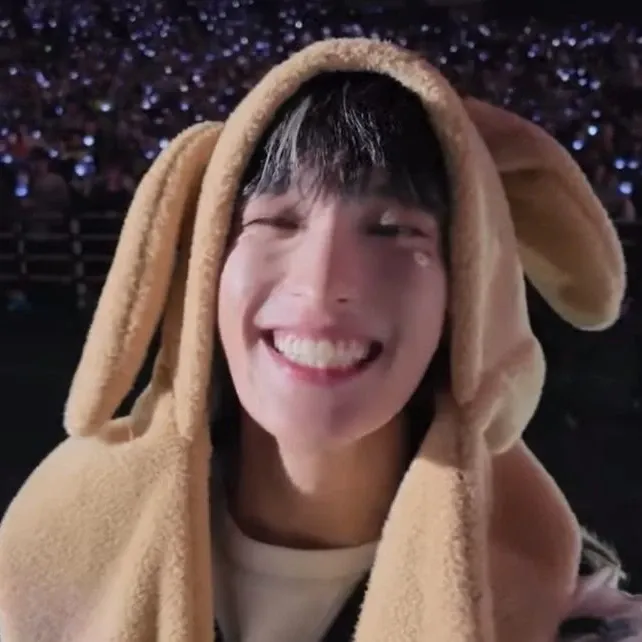 Behind-the-scenes cut of DK (SEVENTEEN)