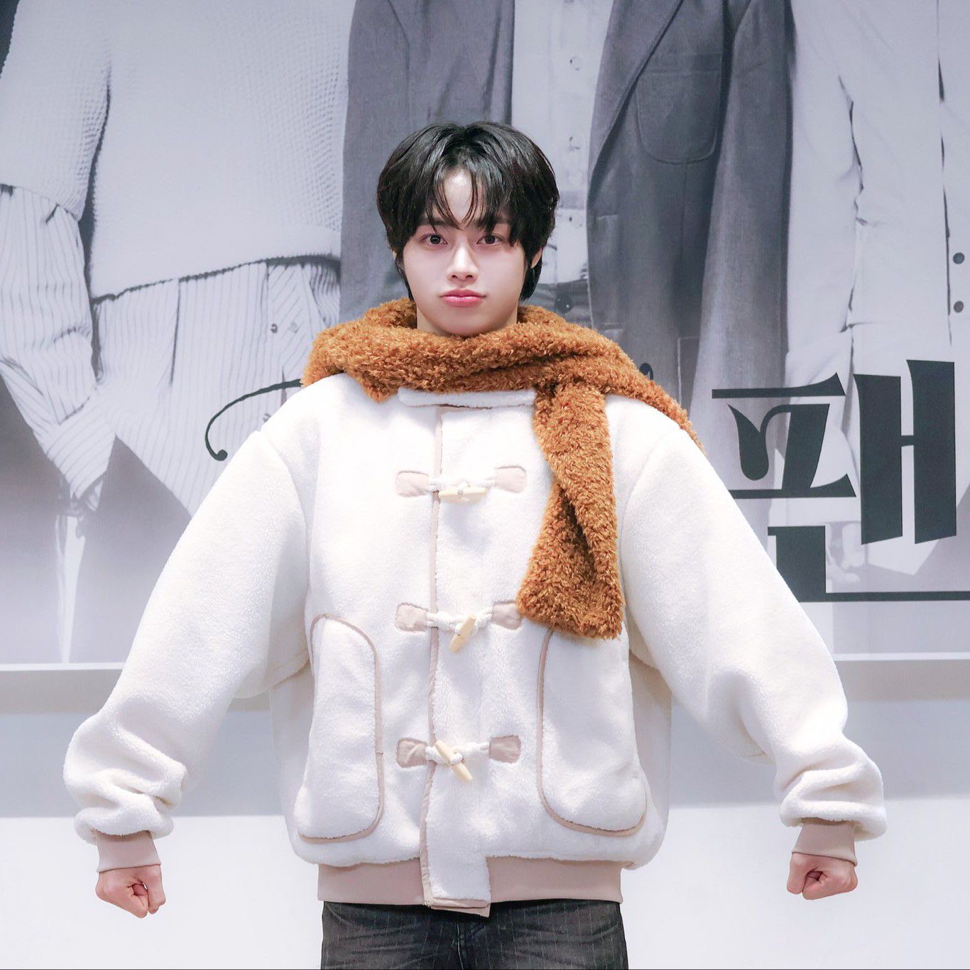 A moment captured by Hanbin (TEMPEST)'s fan