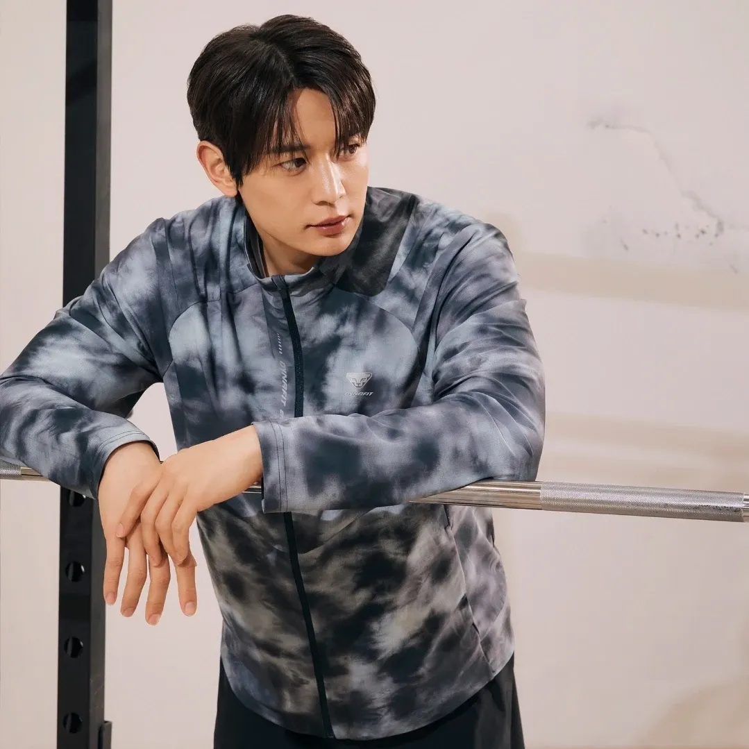 Latest photo of Minho (SHINee)