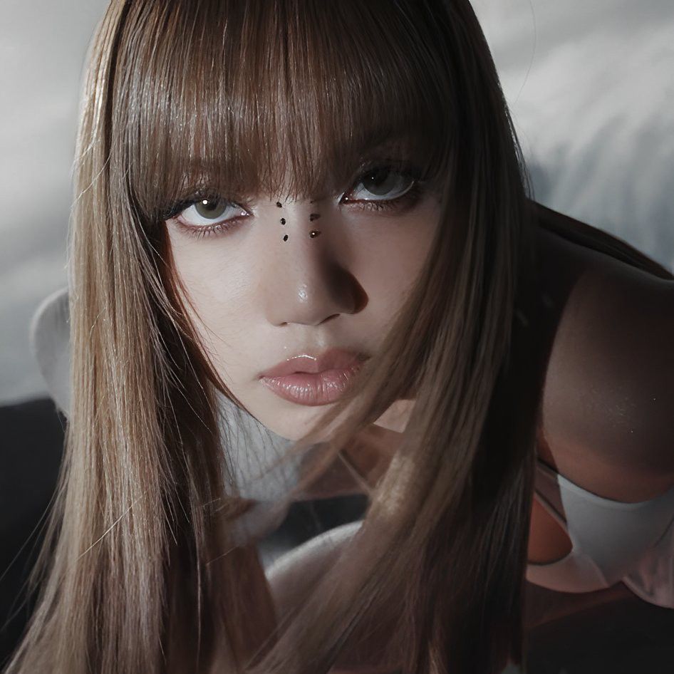 리사 (BLACKPINK)의 최신 사진