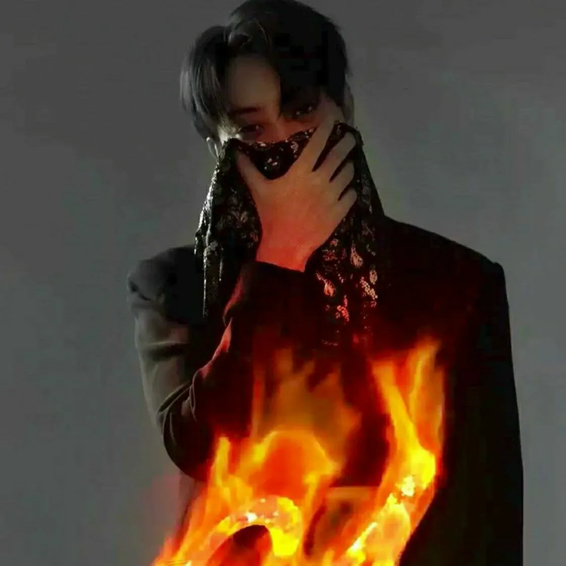Behind-the-scenes cut of Eun Jiwon (SECHSKIES)